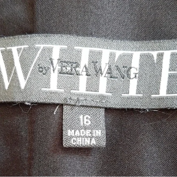 VERA WANG- Elegant Black Women's Dress - Picture 5 of 5